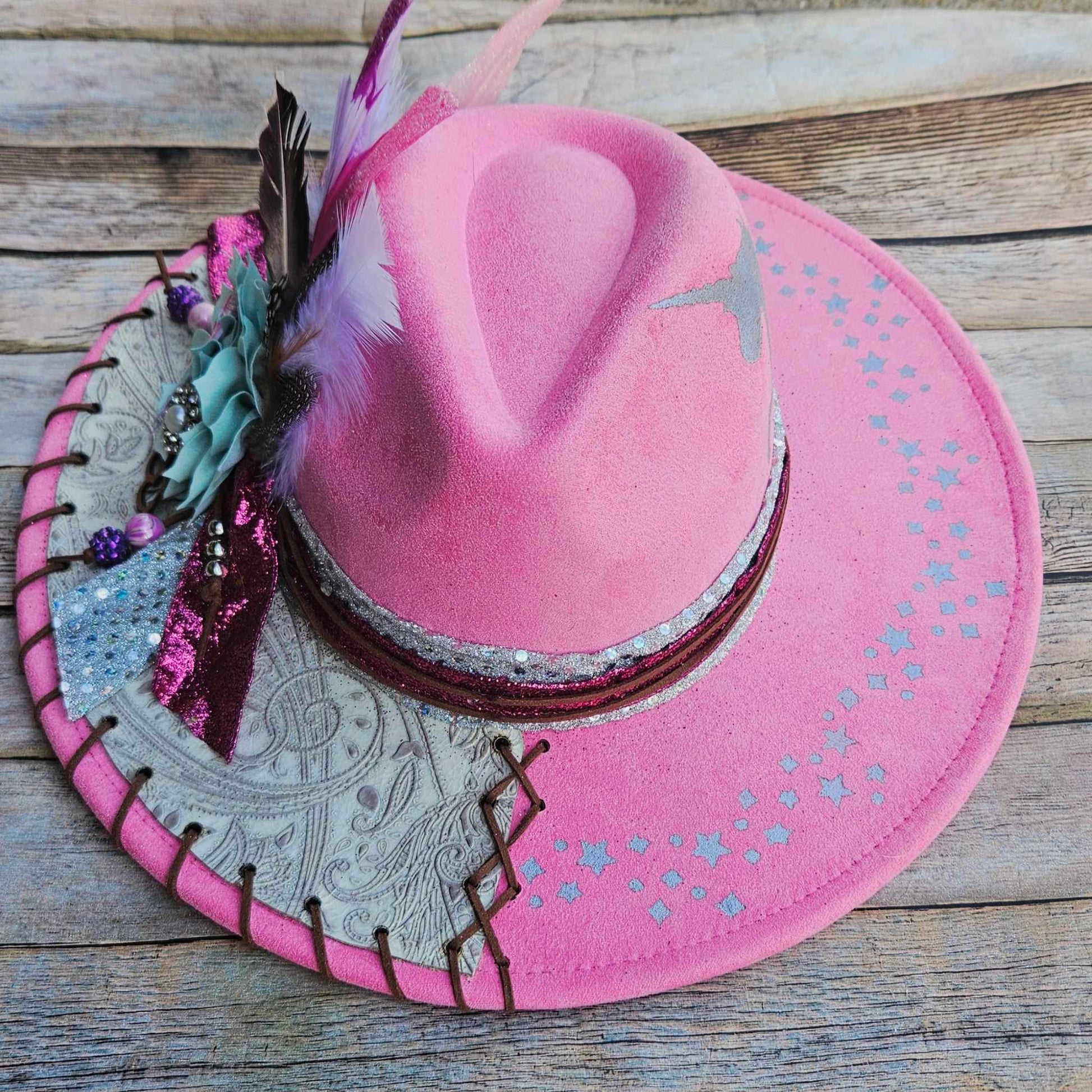 pink felt wide brim hat, unicorn painted hat, wide brim feathered hat, leather laced hat, hand crafted wide brim hat. adjustable pink hat
