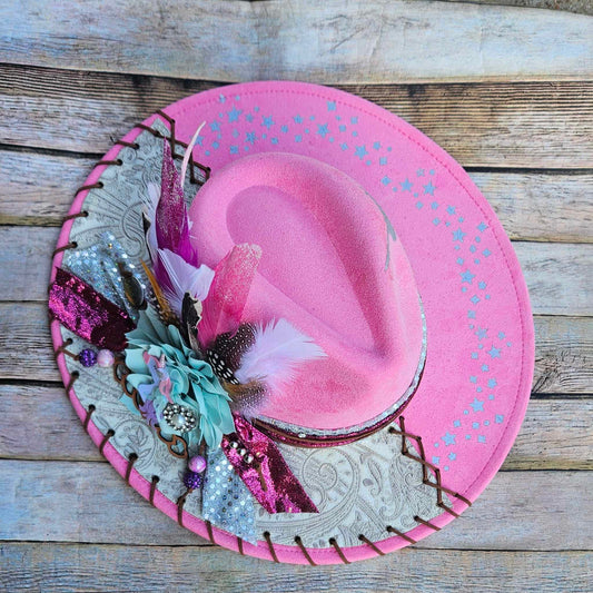 pink felt wide brim hat, unicorn painted hat, wide brim feathered hat, leather laced hat, hand crafted wide brim hat. adjustable pink hat