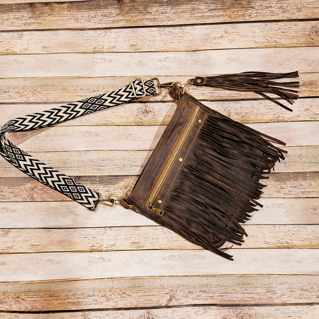 leather purse, leather fringe purse, leather fringe crossbody, leather fringe bag, leather crossbody bag, all leather bag