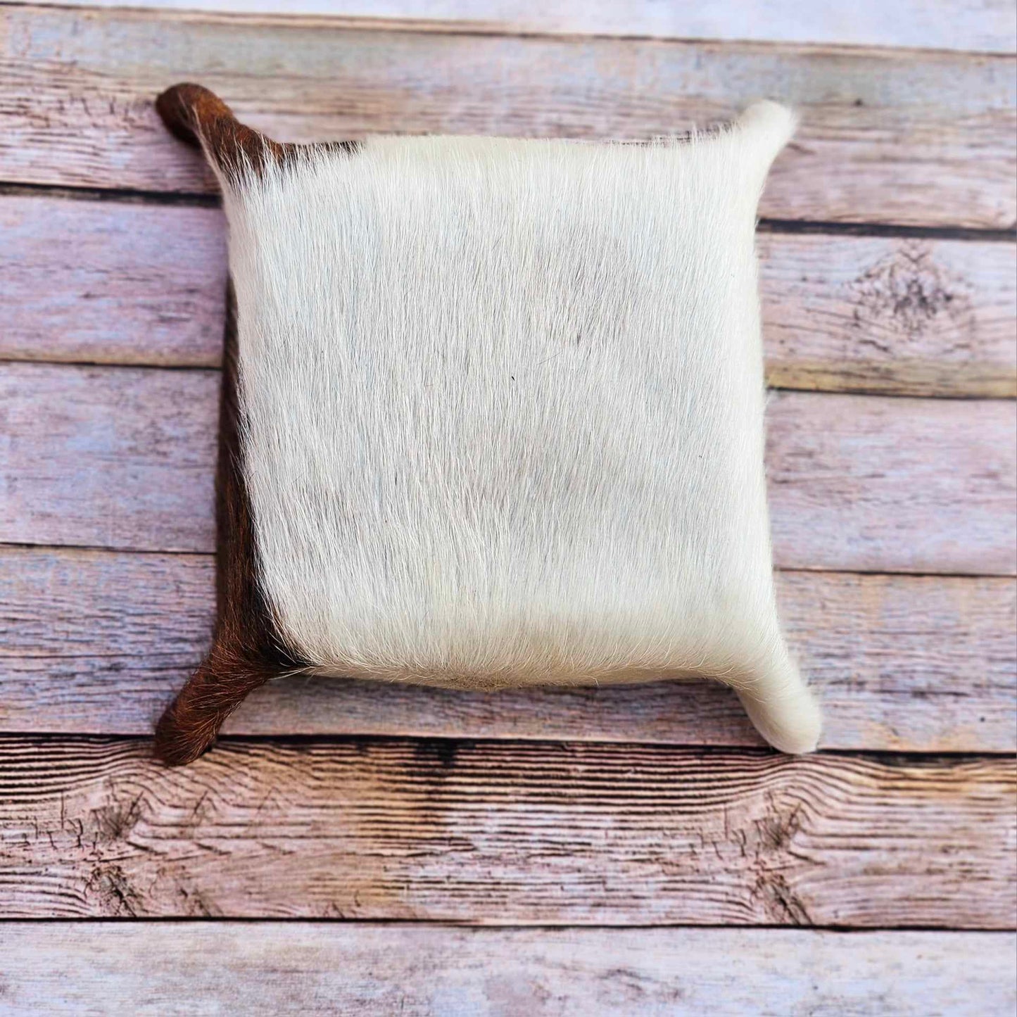 leather bowls, small leather bowls, cowhide leather bowls, cowhide decor, brown and white leather bowls, brown and white fur bowls