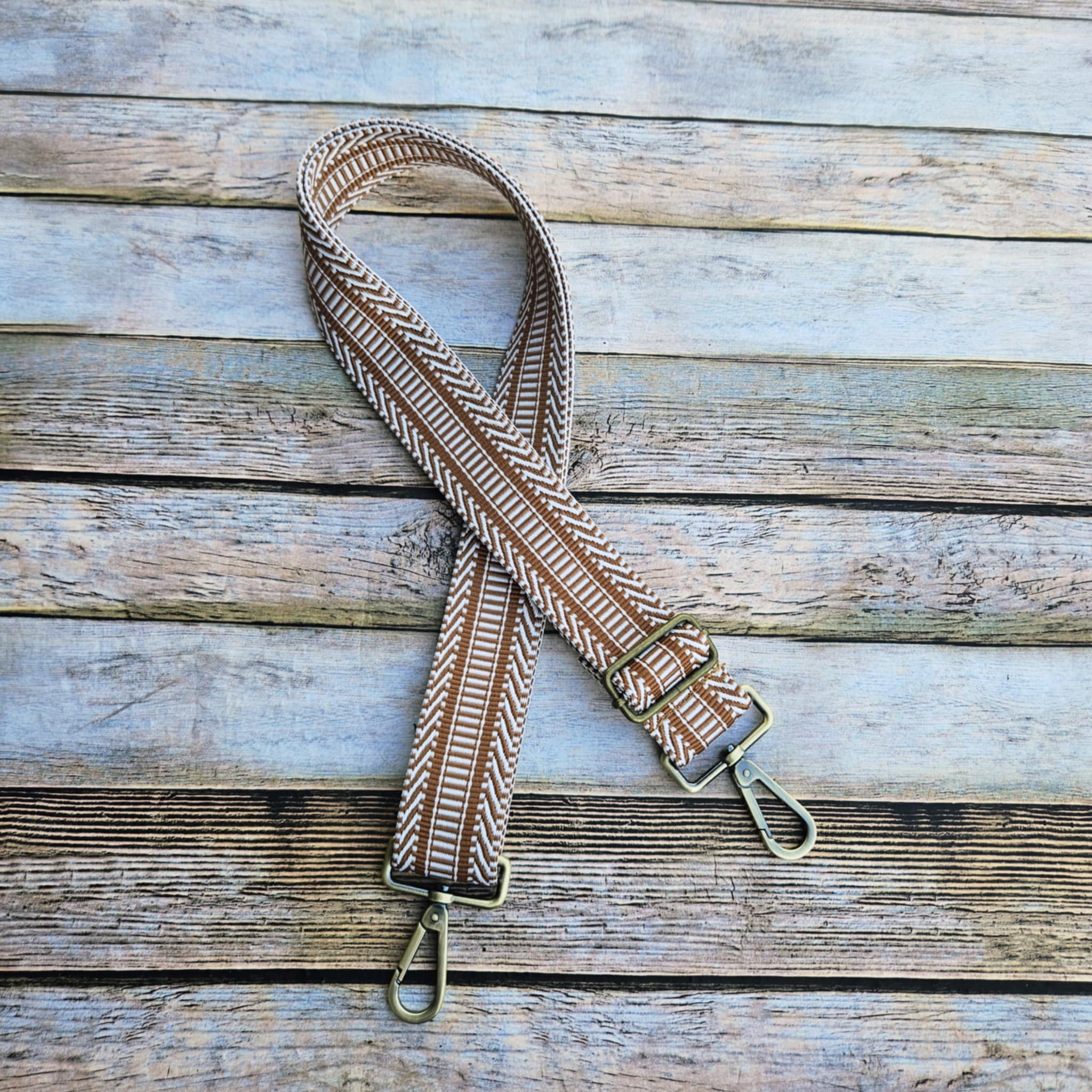 Adjustable Neutral Bag Straps