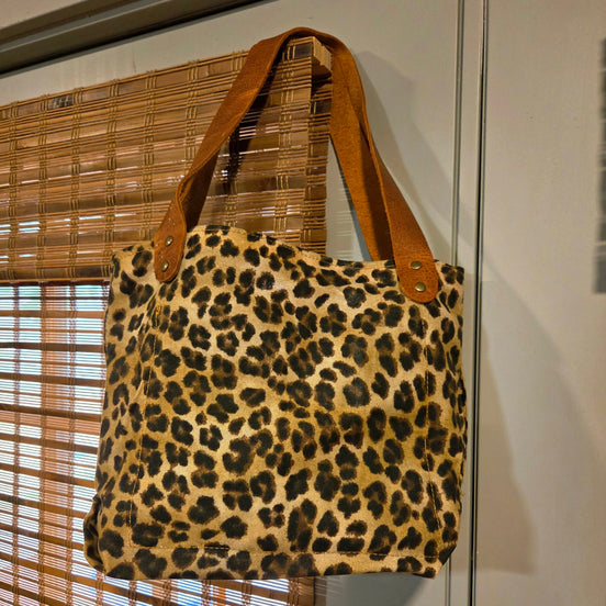Small Leopard Wax Canvas Mustang Tote
