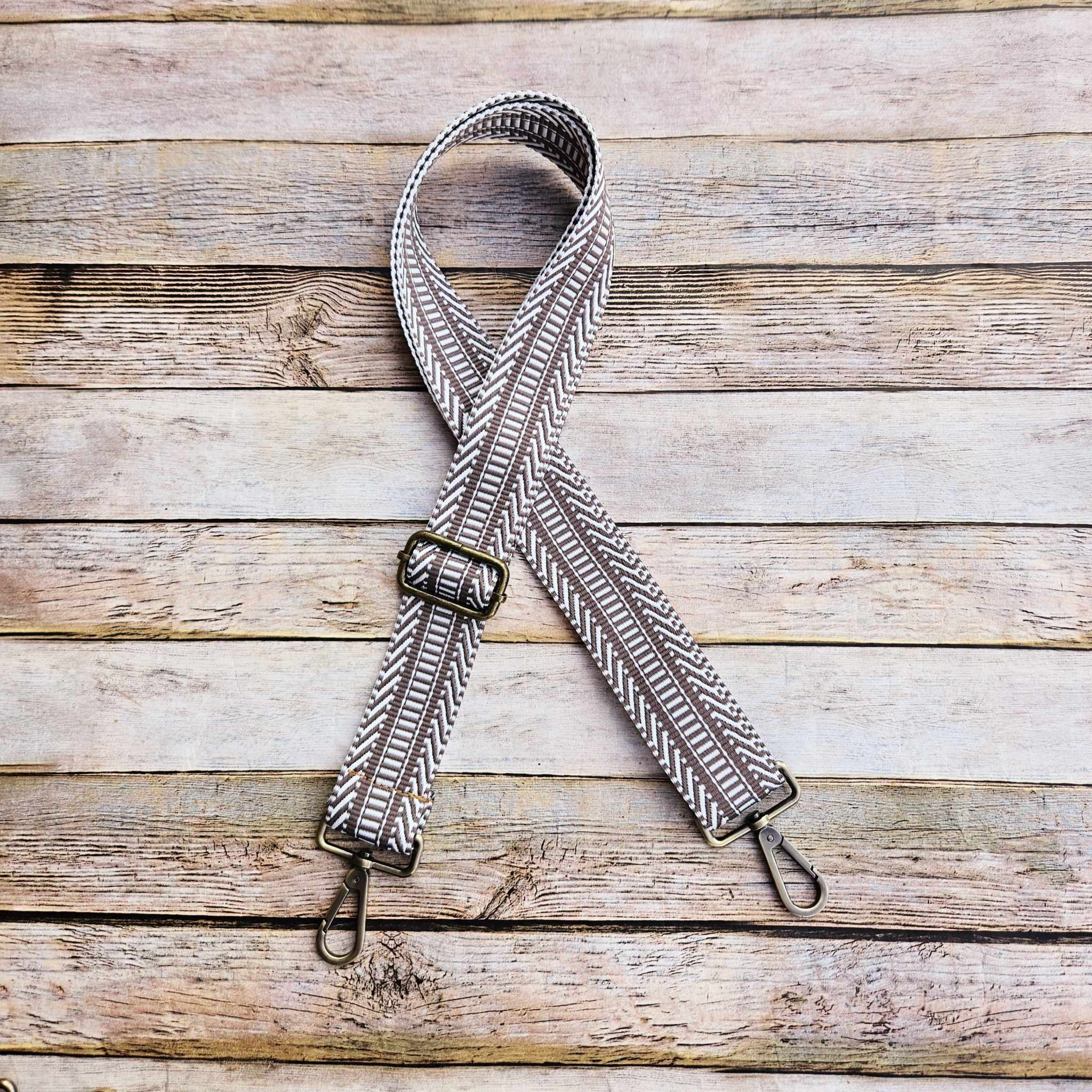 boho bag strap, neutral bag strap, adjustable bag strap, handmade strap, purse strap, crossbody bag strap, brown and white bag strap
