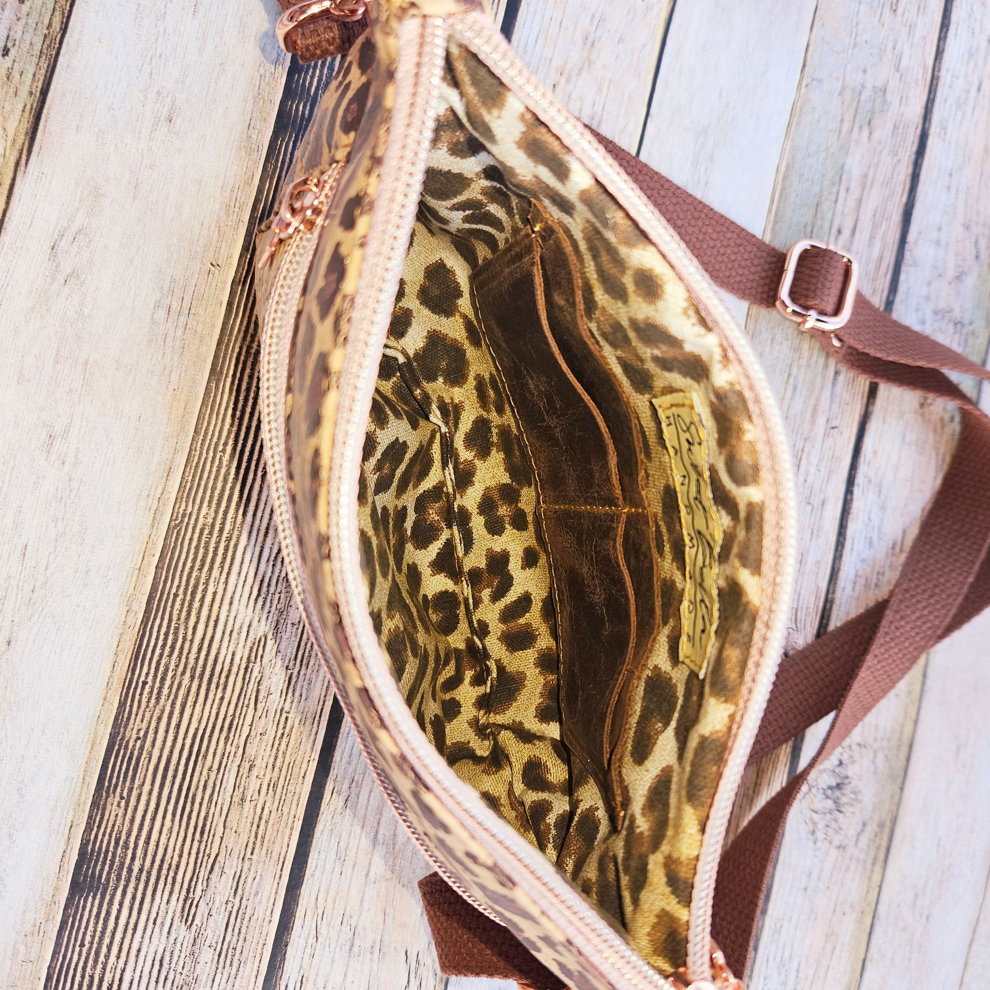 snake cork purse, leopard cork bag, crossbody bag, cork crossbody bag, snake and leopard cork bag, cork crossbody