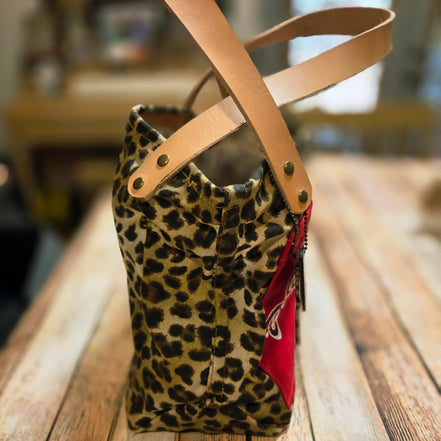 Small Leopard Wax Canvas Mustang Tote