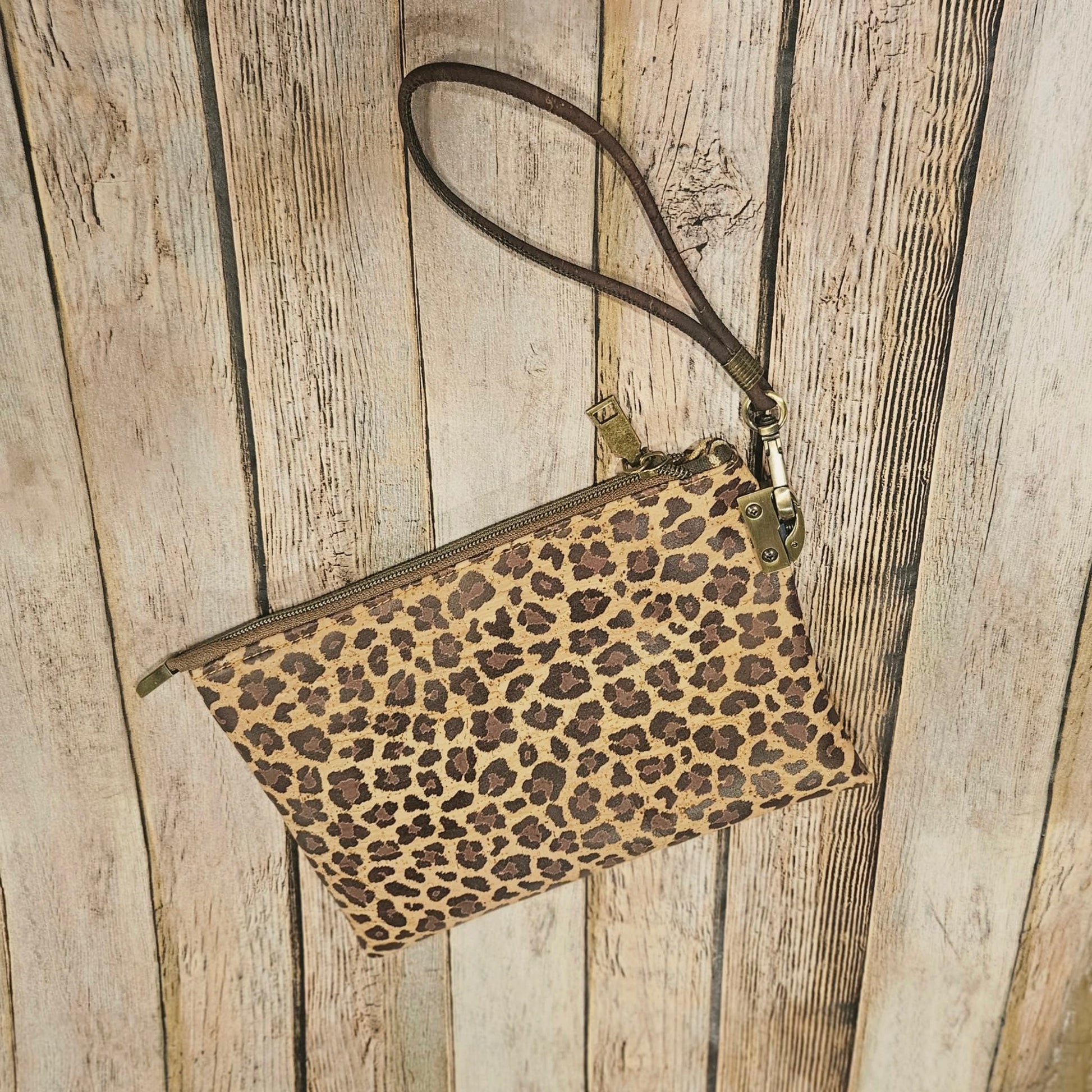 leopard print clutch, leopard print cork leather, wristlet, navy zipper with antique gold hardware, leopard print interior, handmade clutch