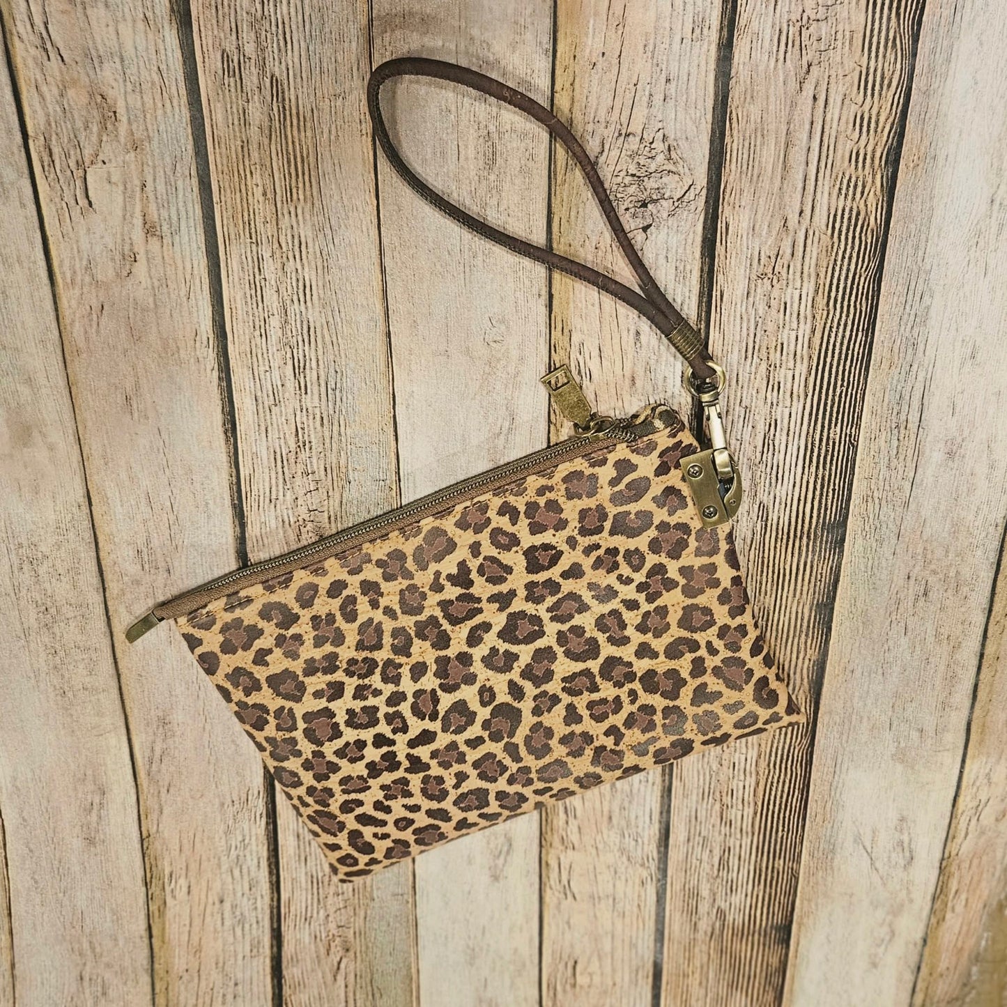 leopard print clutch, leopard print cork leather, wristlet, tan zipper with antique gold hardware, leopard print interior, handmade clutch