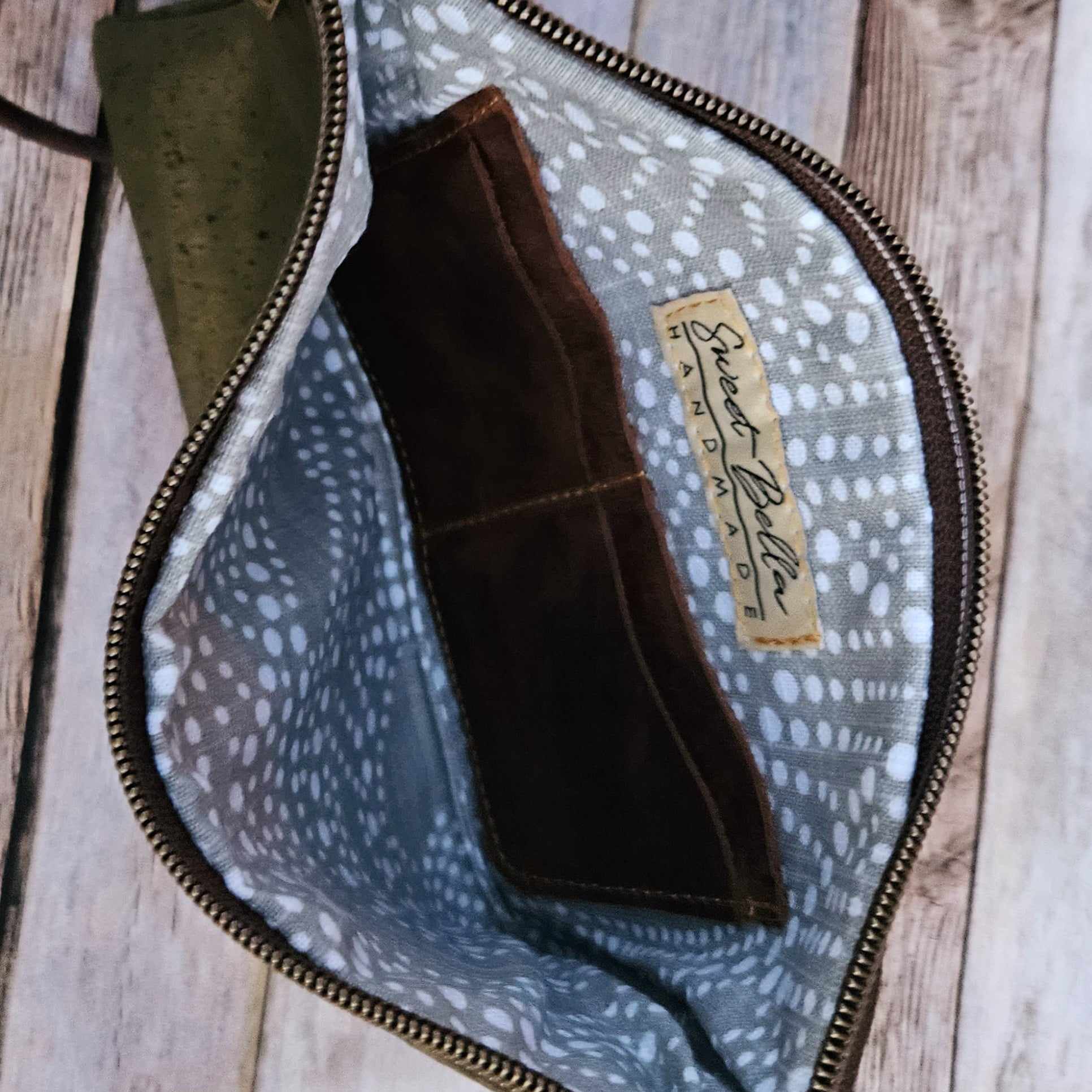 Oleta Belle Olive Cork Clutch