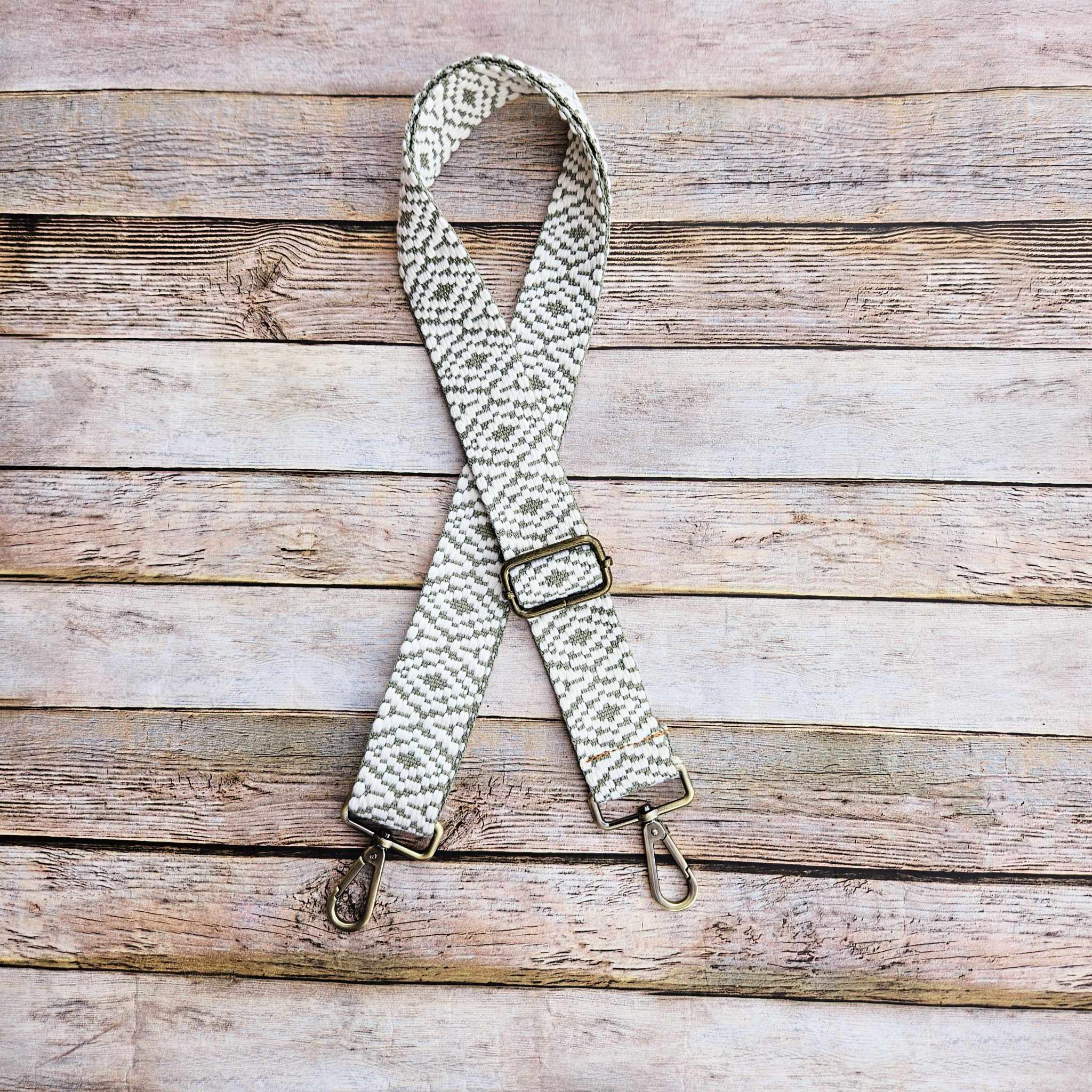 boho bag strap, neutral bag strap, adjustable bag strap, handmade strap, purse strap, crossbody bag strap, sage green and white strap
